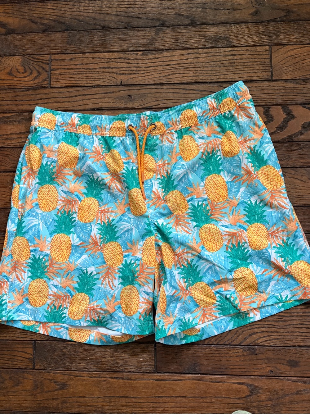 NWOT Men’s Swim Trunks Shorts  Pineapple Member’s‎ Mark Size  extra  Large